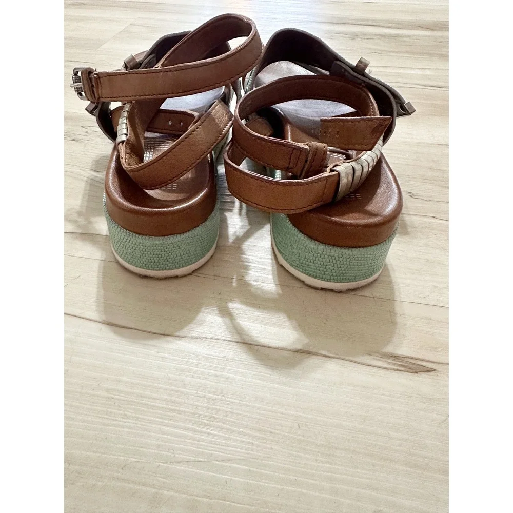 MJUS Ankle Strap Leather Platform Sandals Size 39EU/ 9US‎